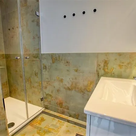 Apartment - Haus D, App 0d0502 *