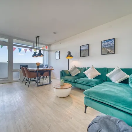 - Haus D, App 0d0502 Lägenhet